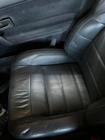 Interieur renault 19 cabrio in leder beschikbaar voor biedingen