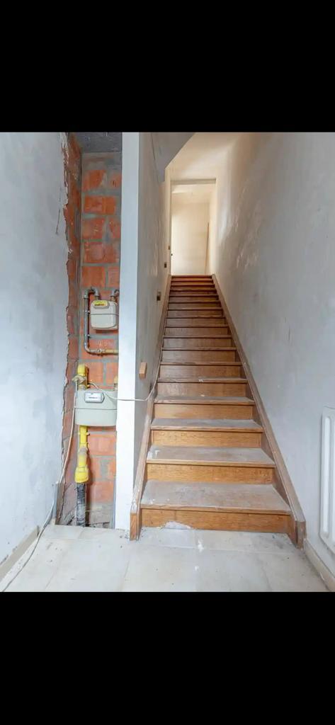 L'escalier en bois (hêtre) récupéré rapidement, Bricolage & Construction, Échelles & Escaliers, Comme neuf, Escalier, 4 mètres ou plus