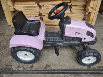 traptractor girlpower beschikbaar voor biedingen