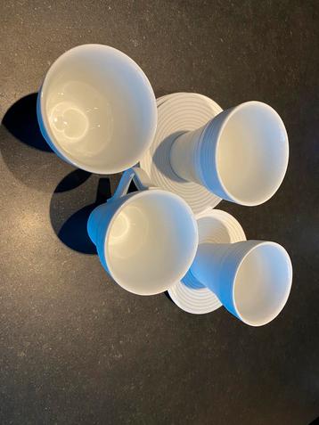 4 tassen met onderbordjes Salt & Pepper  beschikbaar voor biedingen