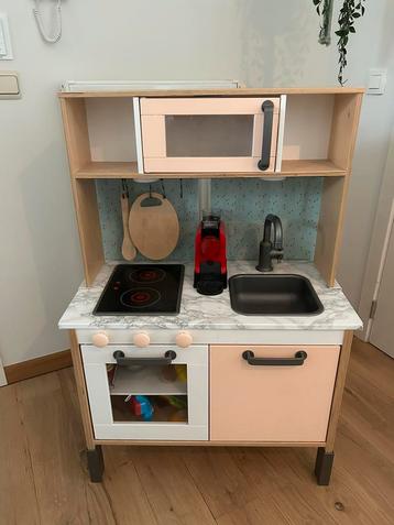 Ikea speel keuken met heel veel accesoires!, Kinderen en Baby's, Speelgoed | Houten speelgoed, Ophalen, Gebruikt