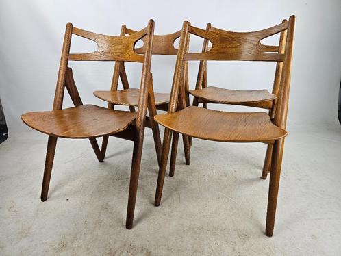 stoelen 4 Sawbuck Stoelen Hans Wegner Ch29 Deens Mid Century, Huis en Inrichting, Stoelen, Gebruikt, Vier, Hout, Bruin, Ophalen