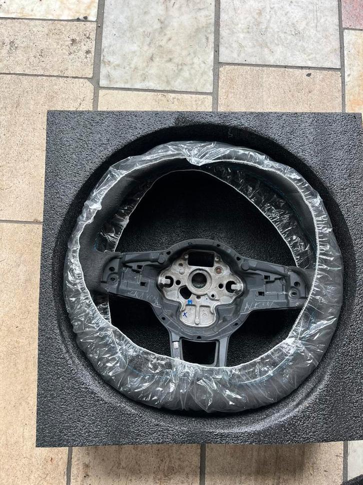 Alcantara stuur vw golf 7, 7.5 en vw scirocco facelift, Auto diversen, Tuning en Styling, Ophalen