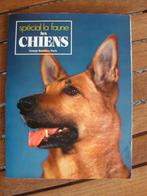 Livre "Les Chiens"., Chiens, Utilisé, Enlèvement ou Envoi