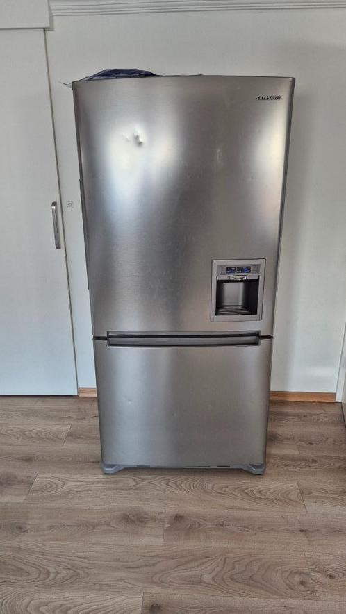 Samsung grote koelkast/diepvries, Elektronische apparatuur, Koelkasten en IJskasten, Gebruikt, Met vriesvak, 200 liter of meer