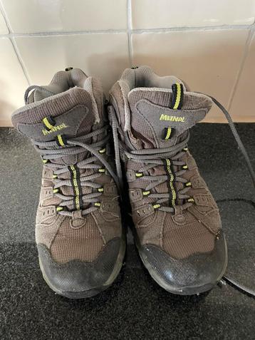 Wandelschoenen meidl maat 32 beschikbaar voor biedingen