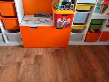 Opberg kast Ikea beschikbaar voor biedingen