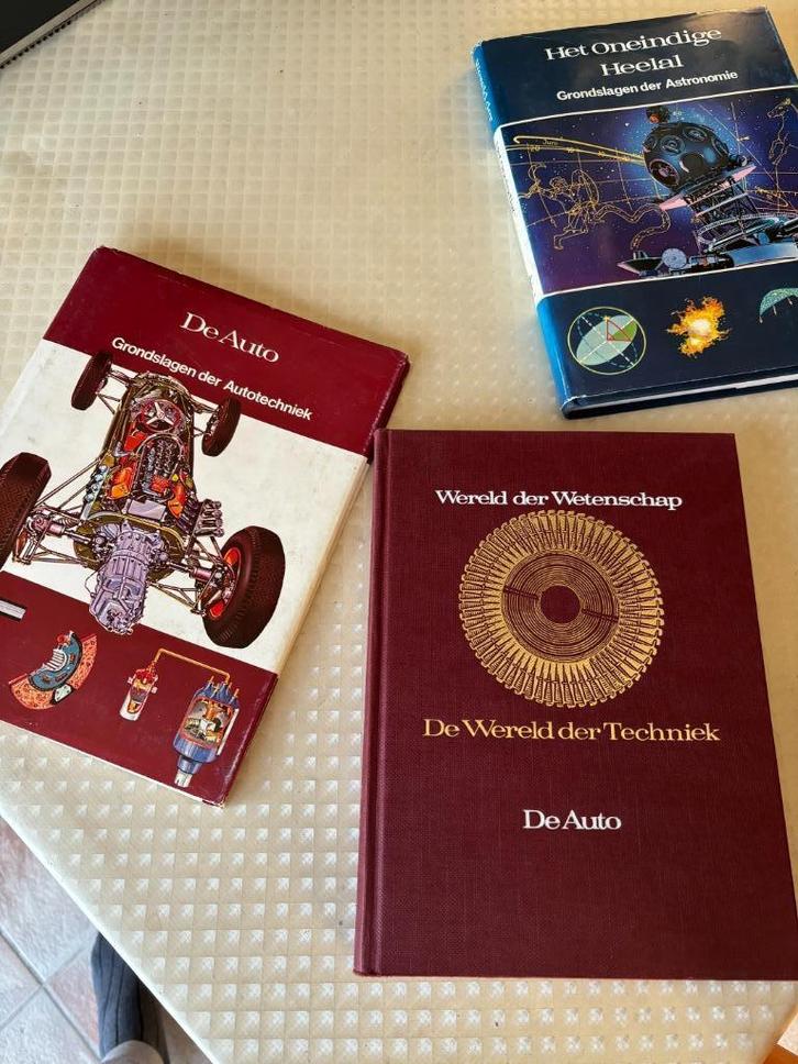 30 Wetenschappelijke boeken "Wereld der Wetenschap", Boeken, Wetenschap, Gelezen, Overige wetenschappen, Ophalen