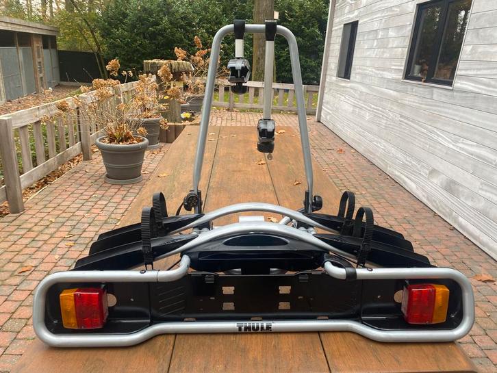 Fietsdrager thule voor 2 fietsen, Auto diversen, Fietsendragers, Zo goed als nieuw, 2 fietsen, Ophalen