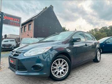 Ford Focus 2012 047000km 1.6i navi pdc cruise 1ste eigenaar beschikbaar voor biedingen