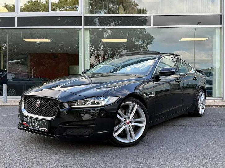 Jaguar XE Performance R-Sport / PANO /MERIDIAN / CARPLAY /, Auto's, Jaguar, Bedrijf, Te koop, XE, ABS, Achteruitrijcamera, Airbags