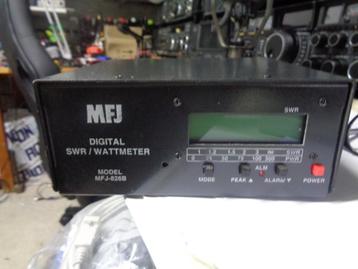 MFJ-826B Power SWR freq meter, 1.5 kWatt beschikbaar voor biedingen