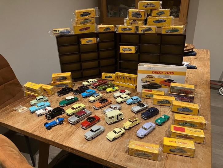 Dinky toys 1:43  set atlas editions, Hobby en Vrije tijd, Modelauto's | 1:43, Nieuw, Overige typen, Dinky Toys, Ophalen of Verzenden