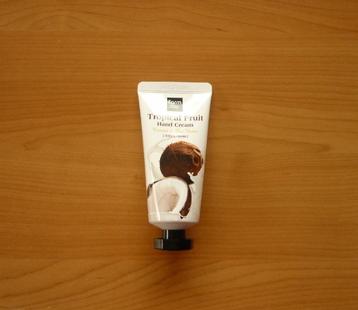 Farm Stay Tropical fruit Hand cream Coconut & shea butter beschikbaar voor biedingen