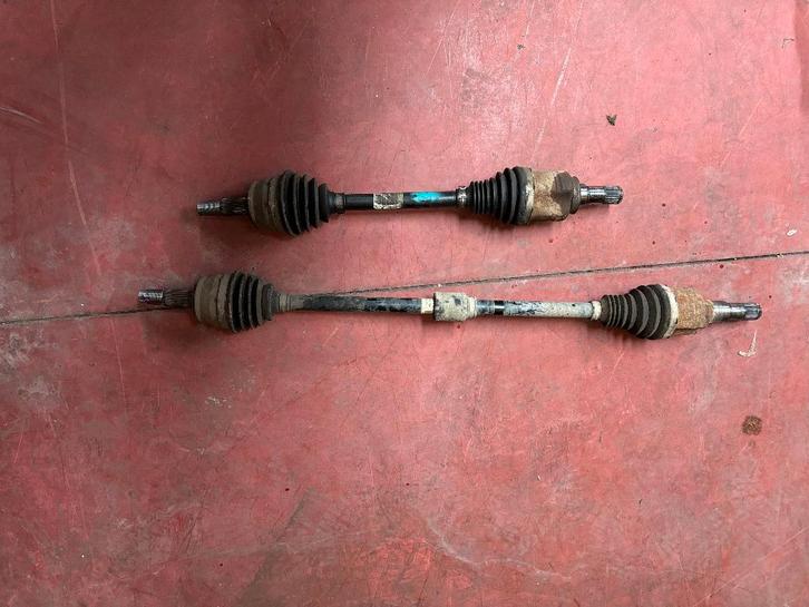 CARDAN OPEL CORSA E 1000 TURBO ESSENCE, Auto-onderdelen, Transmissie en Toebehoren, Opel, Gebruikt, Ophalen