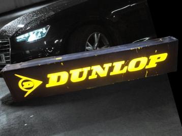 Toffe Dunlop banden lichtbak, lichtreclame. beschikbaar voor biedingen