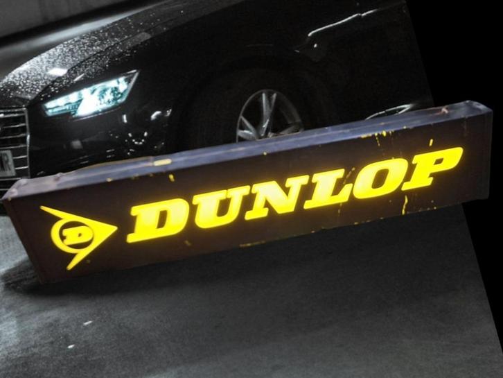 Toffe Dunlop banden lichtbak, lichtreclame., Verzamelen, Merken en Reclamevoorwerpen, Gebruikt, Lichtbak of (neon) lamp, Ophalen