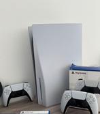 PlayStation 5-schijf met 2 controllers + FIFA 22, Games en Spelcomputers, Spelcomputers | Sony PlayStation 5, Ophalen, Zo goed als nieuw