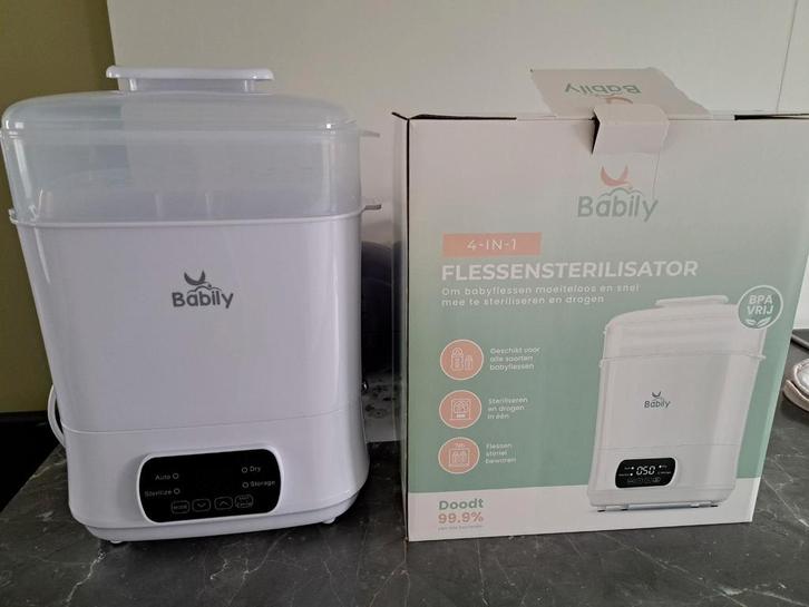 Stérilisateur de biberons électrique 4 en 1, état neuf, Enfants & Bébés, Aliments pour bébé & Accessoires, Comme neuf, Stérilisateur