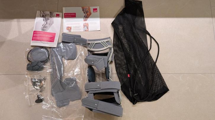 Medi M.4s Comfort Kniebrace – Professionele Rigid Brace, Diversen, Braces, Zo goed als nieuw, Ophalen of Verzenden