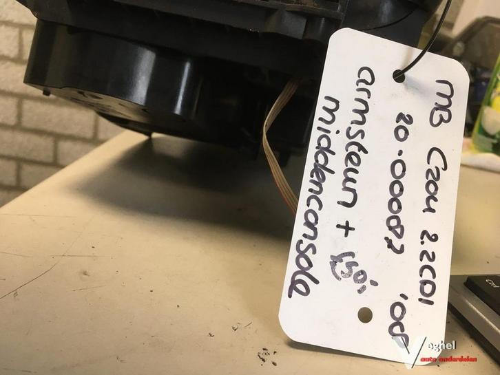 Mercedes C204 '08 Armsteun middenconsole, Auto-onderdelen, Interieur en Bekleding, Gebruikt, Ophalen of Verzenden