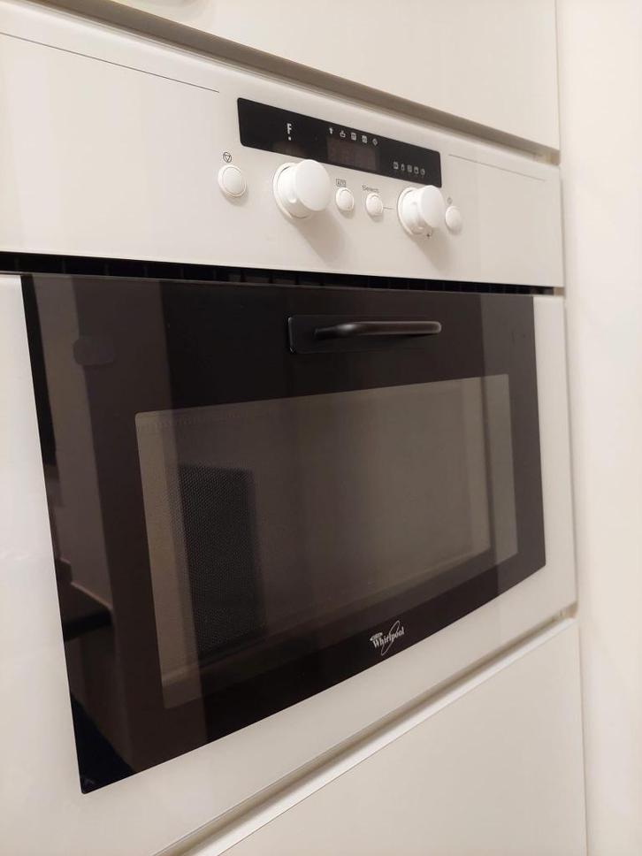 Whirlpool ingebouwde magnetron, Elektronische apparatuur, Microgolfovens, Gebruikt, Inbouw, Microgolfoven, 45 tot 60 cm, Grill
