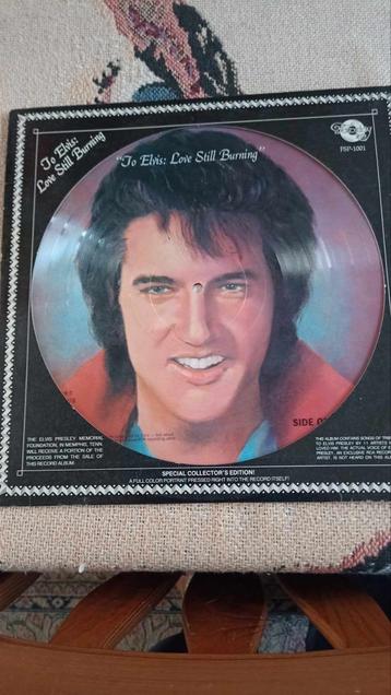 Elvis lp, picture disc to Elvis love still burning.  beschikbaar voor biedingen