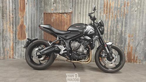 Triumph Trident 660: Matt Black (A2 compatibel), Motoren, Motoren | Triumph, Bedrijf, Naked bike, meer dan 35 kW, 3 cilinders