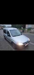 opel combo 17cdti, Autos : Pièces & Accessoires, Autres pièces automobiles, Enlèvement ou Envoi, Opel