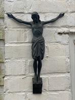 Christus in metaal 47cm hoog, 39 cm breed, Enlèvement