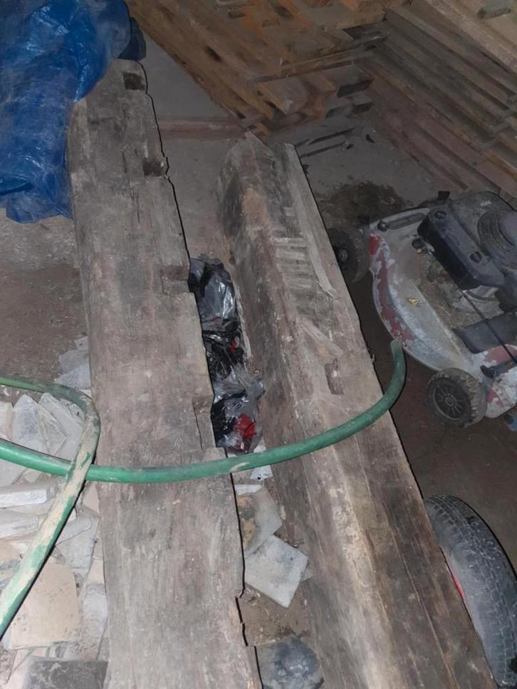 Poutres en chêne, Bricolage & Construction, Bois & Planches, Utilisé, Poutre, Chêne, 200 à 250 cm, 50 mm ou plus, Enlèvement