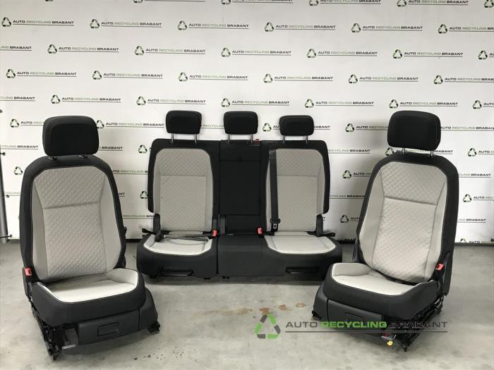 Bekleding Set (compleet) van een Volkswagen Tiguan, Auto-onderdelen, Interieur en Bekleding, Gebruikt, 3 maanden garantie, Ophalen of Verzenden