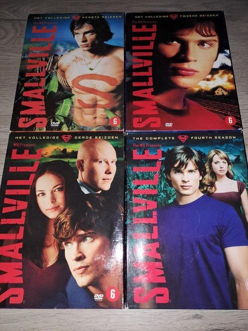 Smallville Seizoen 1-4, CD & DVD, DVD | TV & Séries télévisées, Comme neuf, Coffret, Enlèvement ou Envoi