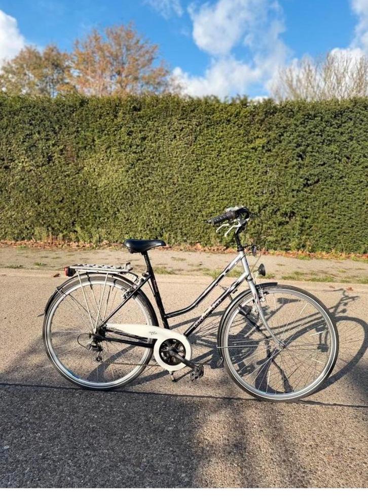 Damesfiets Norta 6 versnellingen RIJKLAAR, Vélos & Vélomoteurs, Vélos | Femmes | Vélos pour femme, Utilisé, Vitesses, Enlèvement