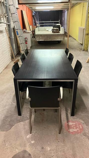 Eetkamer leolux 6 of 8 per beschikbaar voor biedingen