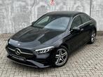 Mercedes-Benz A-Klasse 250 e Berline AMG Line | Verwarmde Ze, Auto's, Mercedes-Benz, 4 deurs, Stof, Gebruikt, 16 kWh