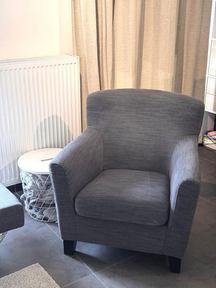 Donkergrijze fauteuil, Huis en Inrichting, Fauteuils, Nieuw, Hout, Stof, 75 tot 100 cm, 75 tot 100 cm, Ophalen