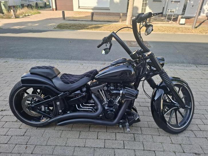 Harley-Davidson Breakout (FXSB 103), Motoren, Motoren | Harley-Davidson, Particulier, meer dan 35 kW, 2 cilinders, Motorrijbewijs A