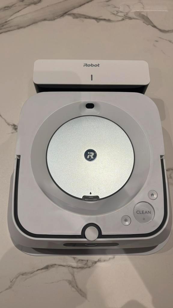 Roomba Braava jet m6, Maison & Meubles, Produits de nettoyage, Mop ou Serpillière, Enlèvement