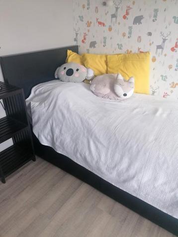 Kinderkamer of 1 persoons kamer beschikbaar voor biedingen