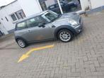 Mini Cooper One benzine 122000KM neem zeker een kijkje!!!, Auto's, Voorwielaandrijving, 4 zetels, Stof, 4 cilinders