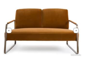 Zoleika Dark Caramel Sofa beschikbaar voor biedingen