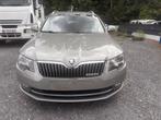 Skoda superb 1.6 tdi/navi/euro5/kan gekeurd worden, Auto's, Voorwielaandrijving, Stof, 4 cilinders, Bedrijf