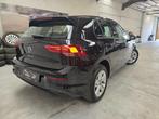 ⭐Volkswagen Golf 8 -- Benzine -- Navigatie -- PDC -- DAB, Voorwielaandrijving, Testrit aan huis, Stof, 1264 kg