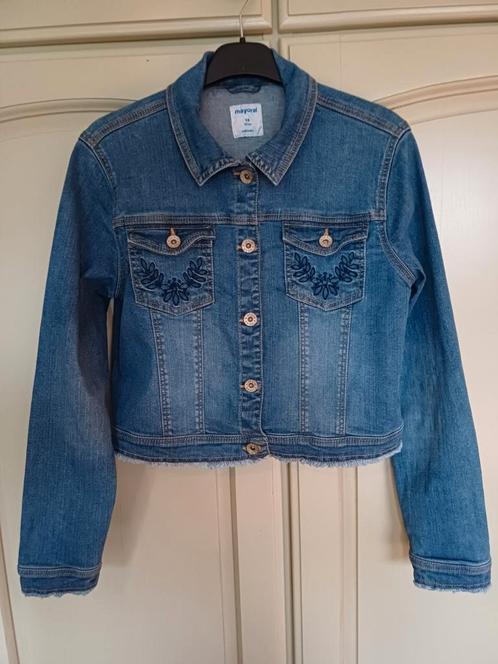 Jeansvestje - mayoral - 152, Kinderen en Baby's, Kinderkleding | Maat 152, Zo goed als nieuw, Meisje, Trui of Vest, Ophalen of Verzenden