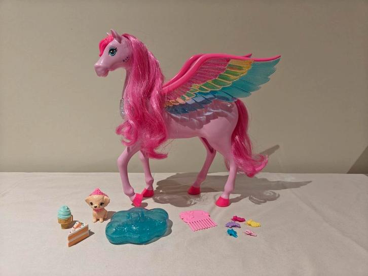 Barbie Pegasus, Kinderen en Baby's, Speelgoed | Overig, Zo goed als nieuw, Ophalen