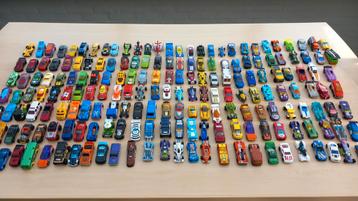 Hot Wheels autootjes 160 stuks !!! beschikbaar voor biedingen