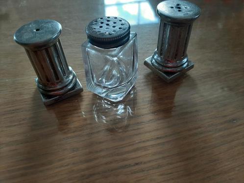 Vintage zout- en peperstrooiers set met glas, Antiek en Kunst, Antiek | Zilver en Goud, Ophalen of Verzenden