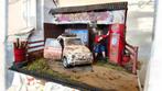 Diorama Dads Garage met Fiat 500 Bburago 1/18, Hobby en Vrije tijd, Ophalen of Verzenden, Gebruikt, Auto, Burago