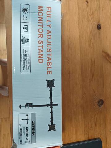 Dubbele monitor stand (2 units) beschikbaar voor biedingen